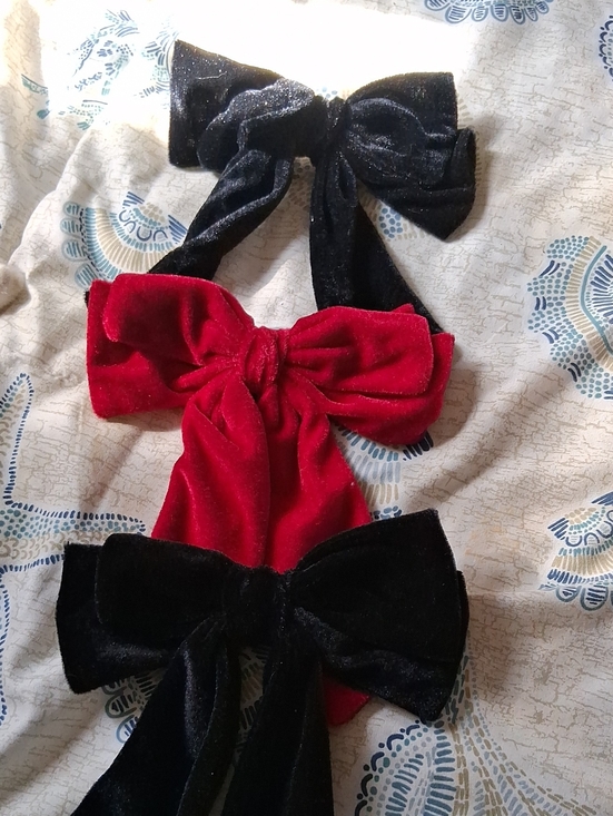 Source Unknown Other - Velvet Hair Bows Trio in Black and Red